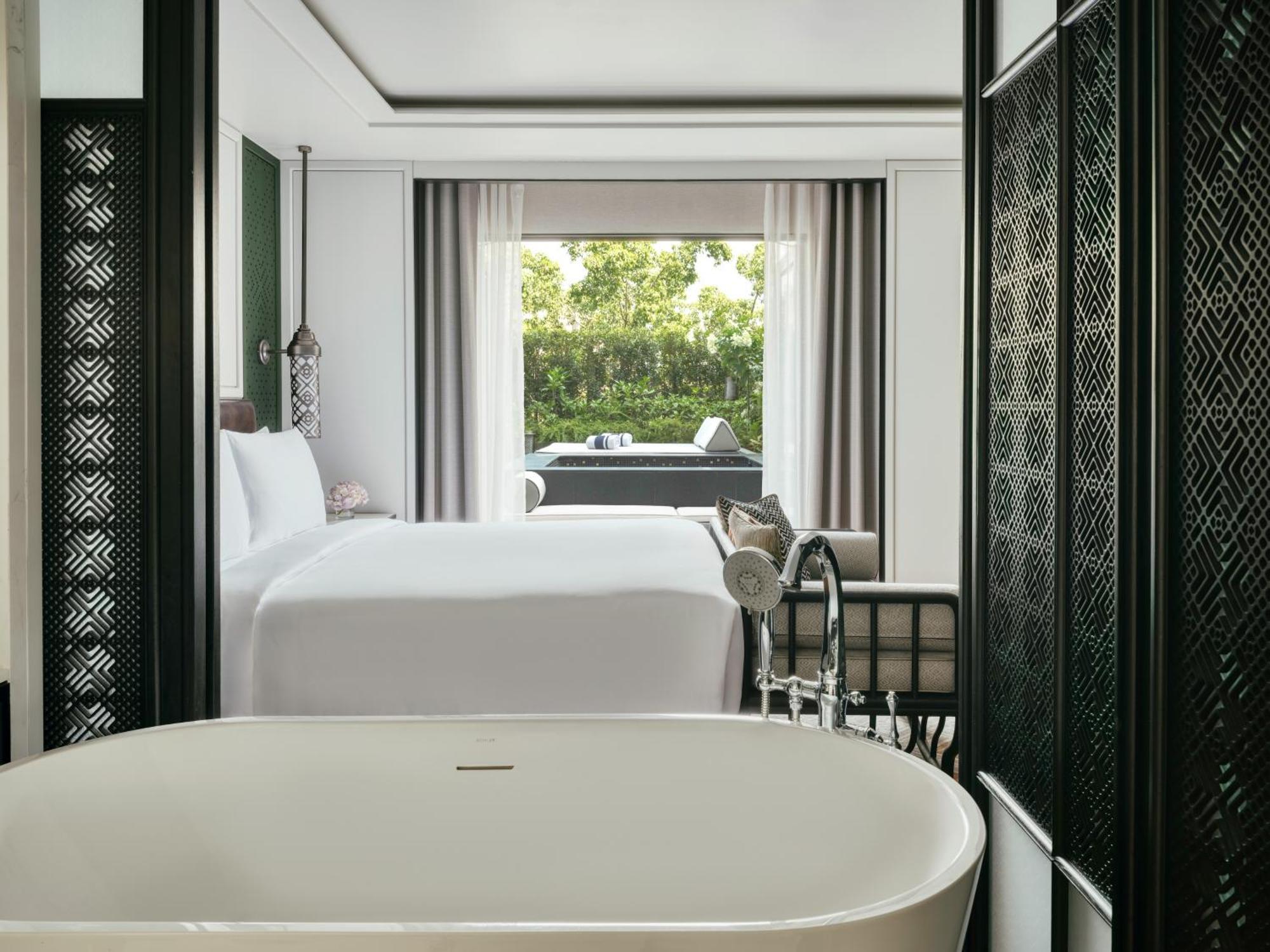 Classic King Room Terrace Outdoor Hot Tub