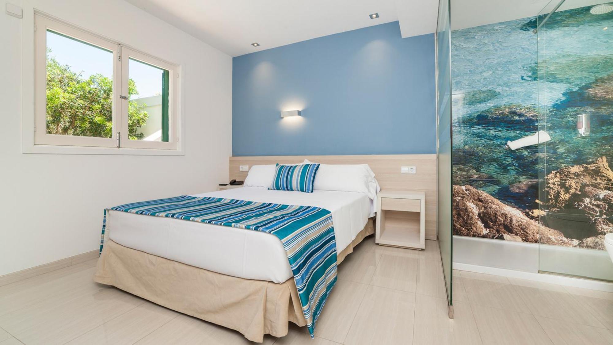 Standard Double Room Without Balcony