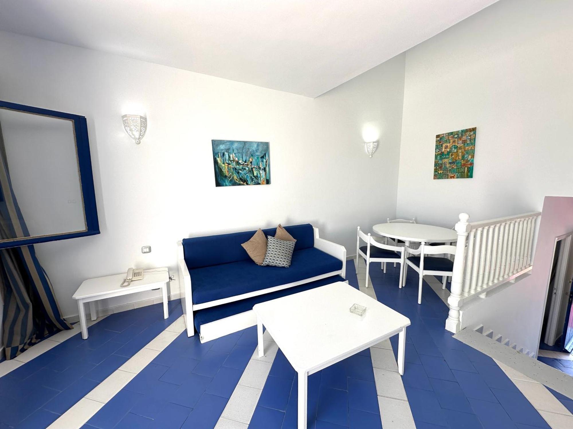 1-Bedroom Apartment