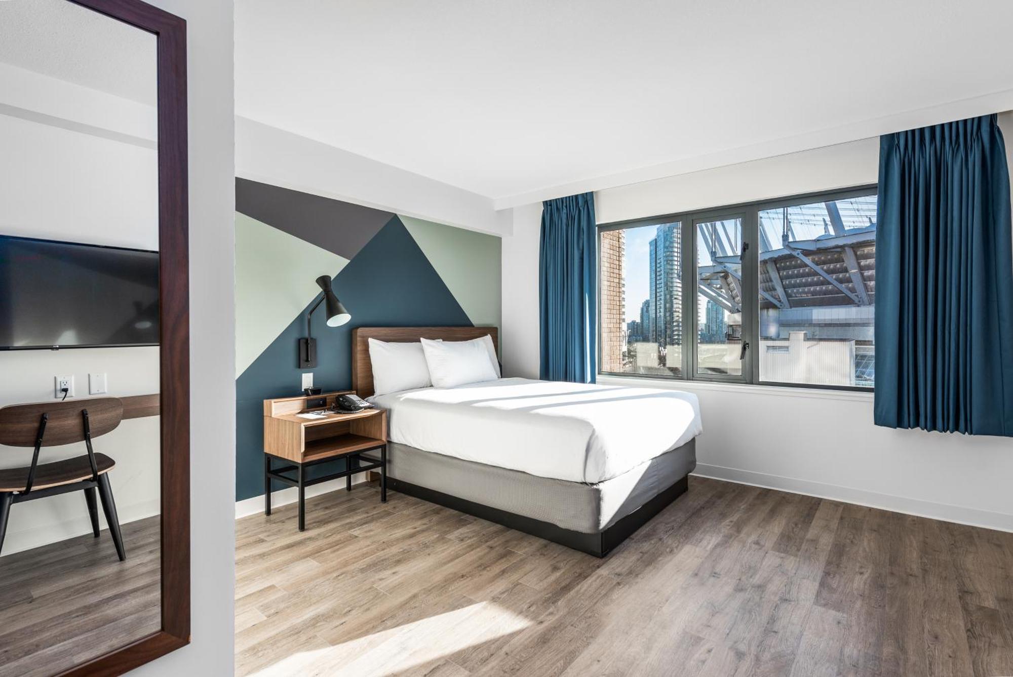 Superior Queen Room