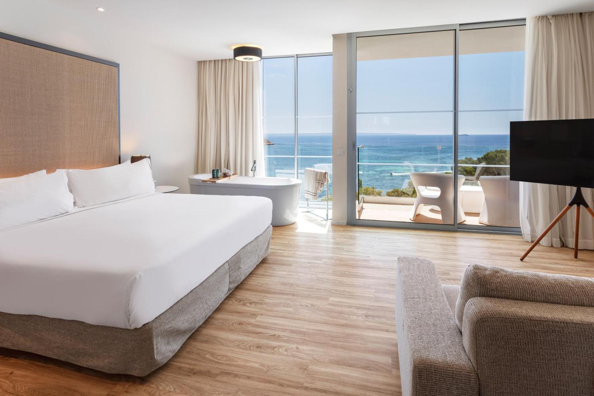 The Level Junior Suite