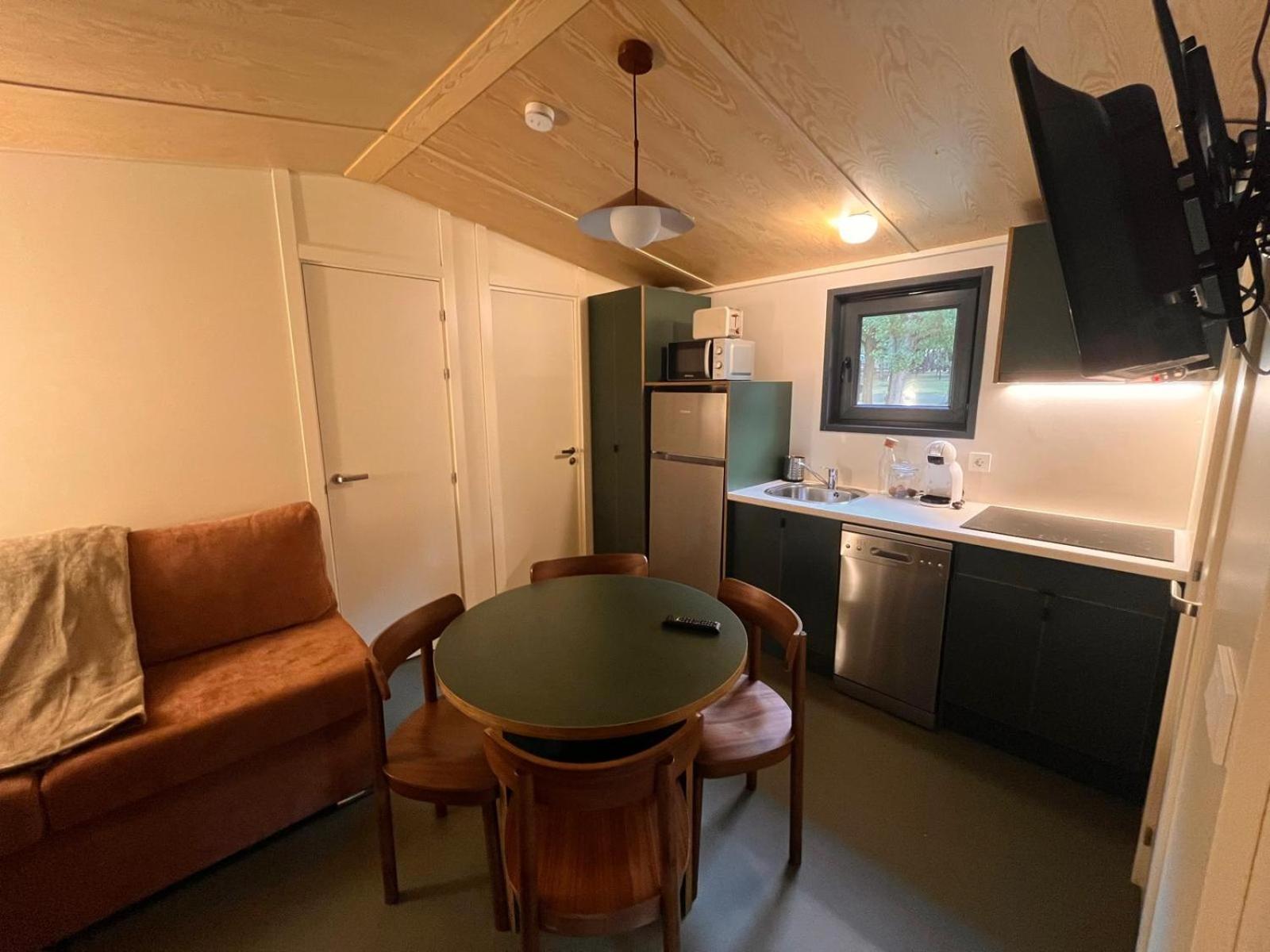 Standard Bungalow