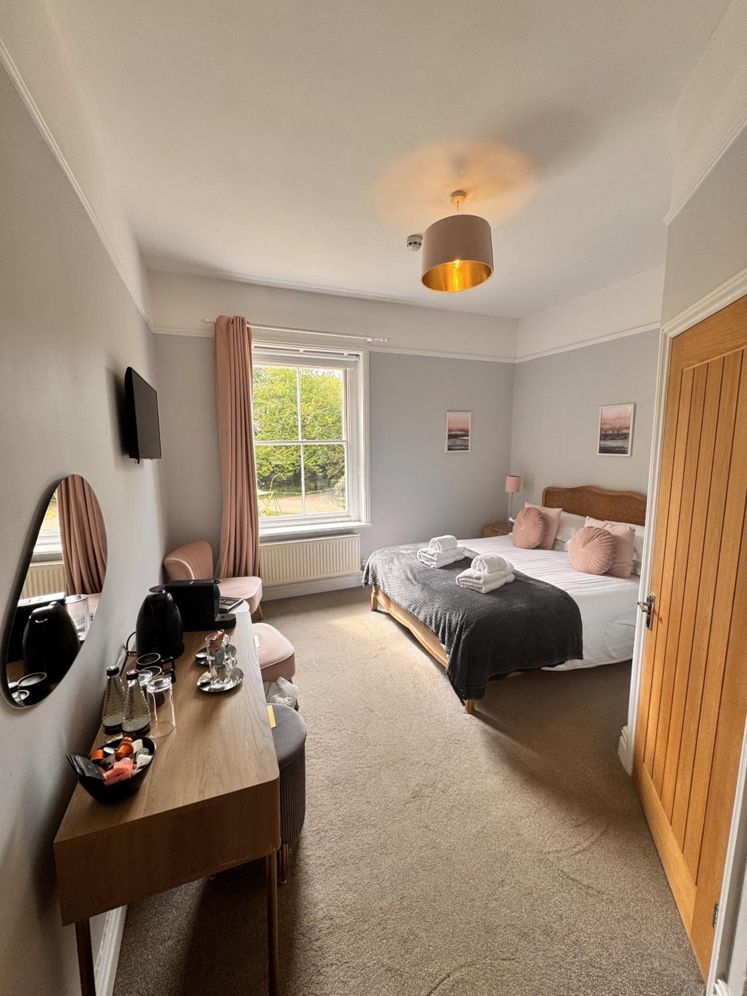 Double Room Garden View