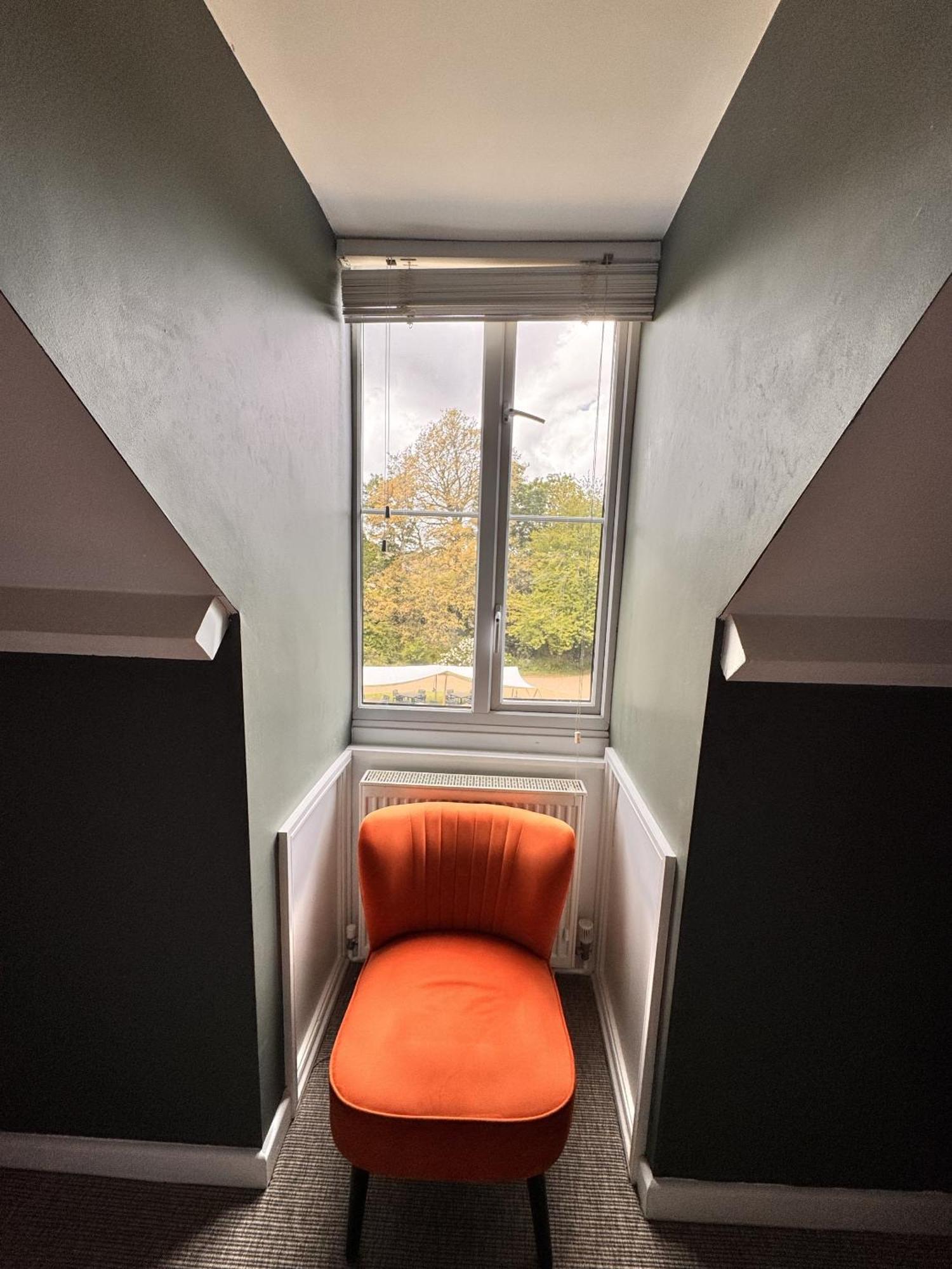 Double or Twin Room Private External Bathroom