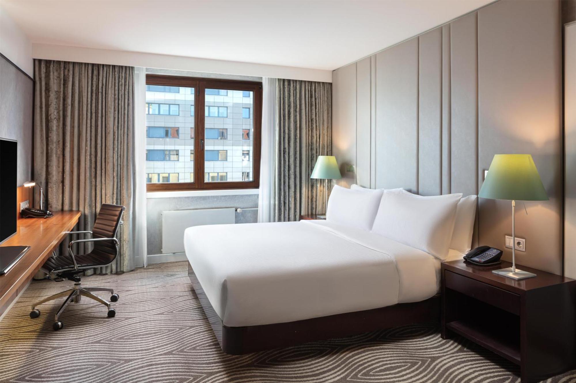 King Room Courtyard View