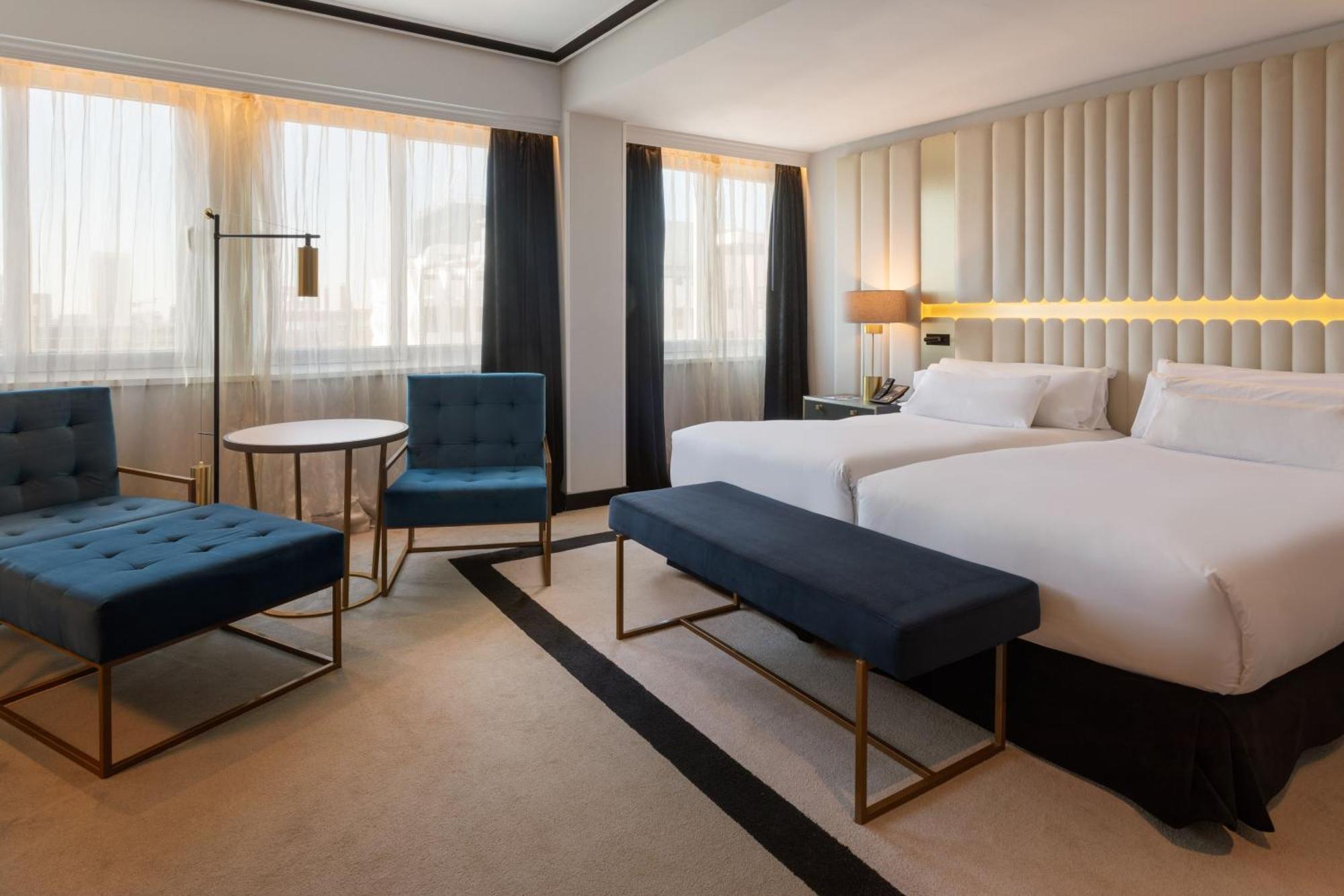 The Level Premium Room