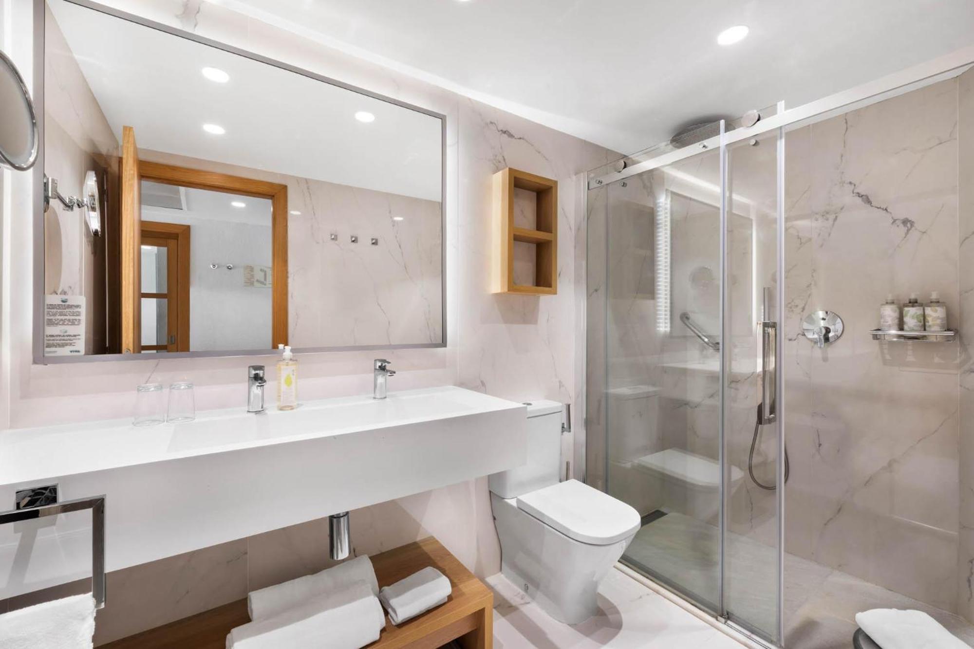 Superior Double Room Selection Club Sea View