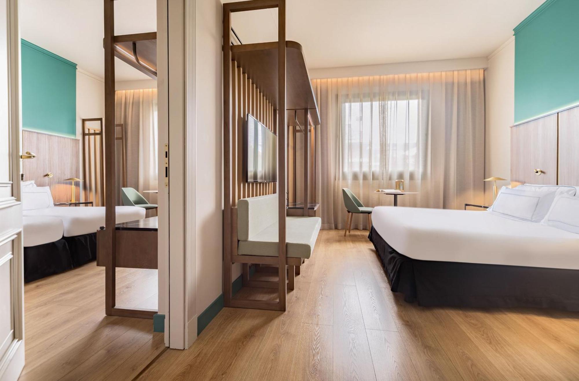 Melia Connecting Room