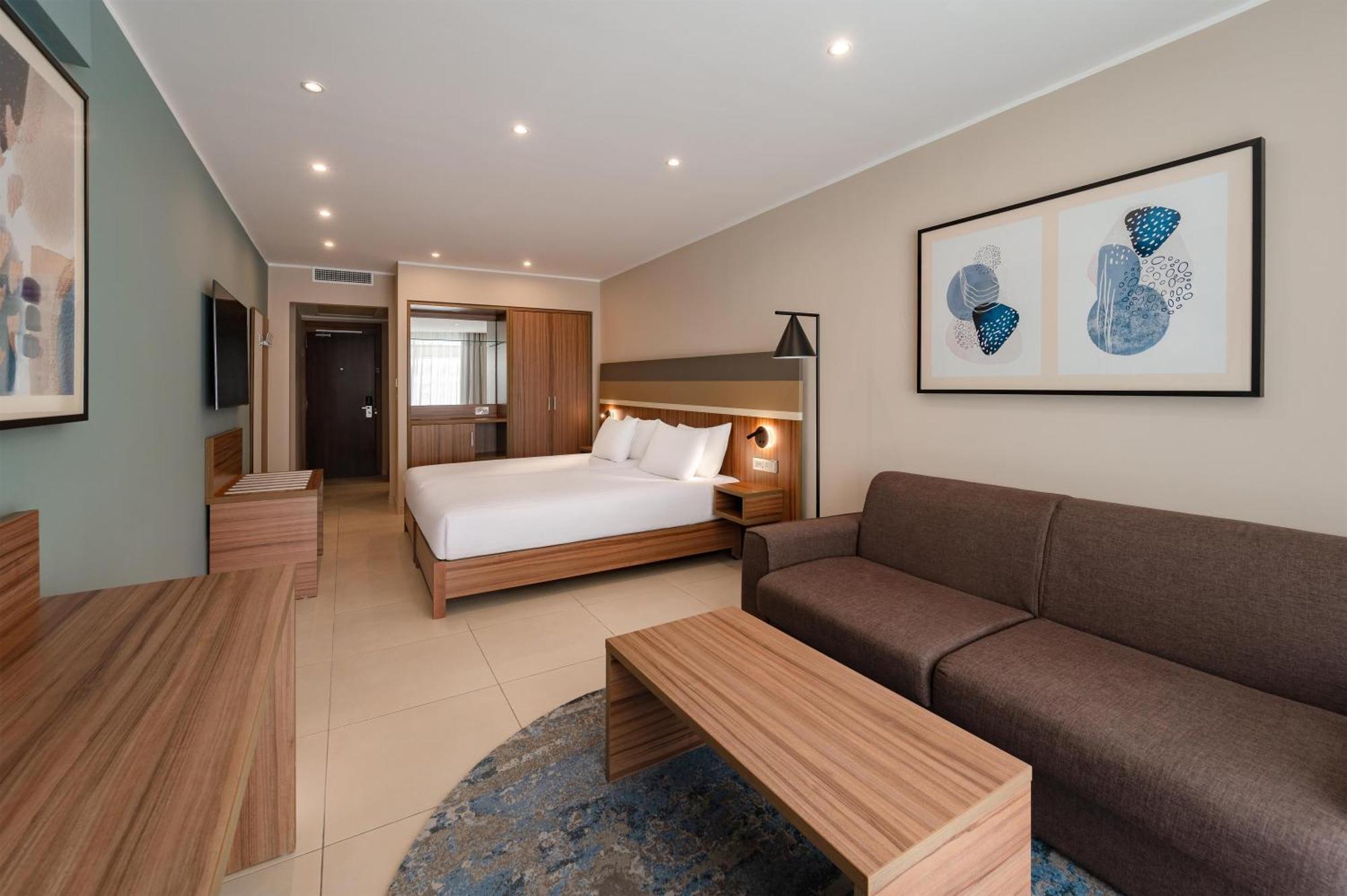 Superior Twin Room Sofa Bed