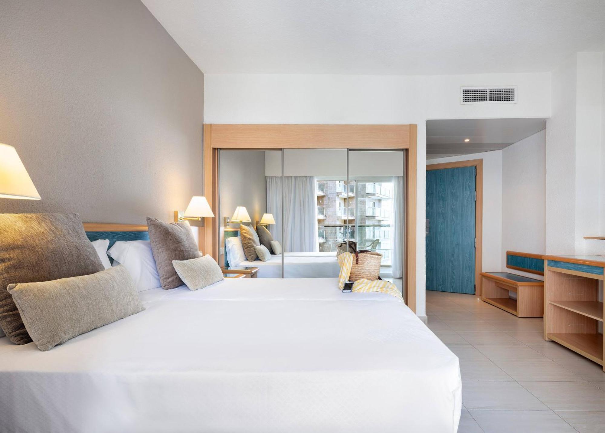 Sol Room