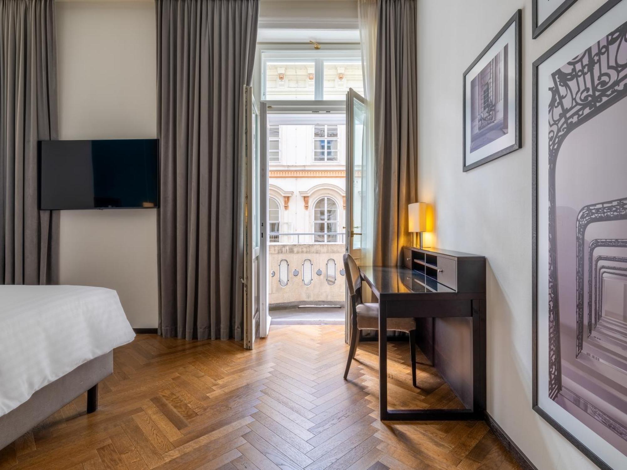 Chambre Deluxe Double ou Lits Jumeaux
