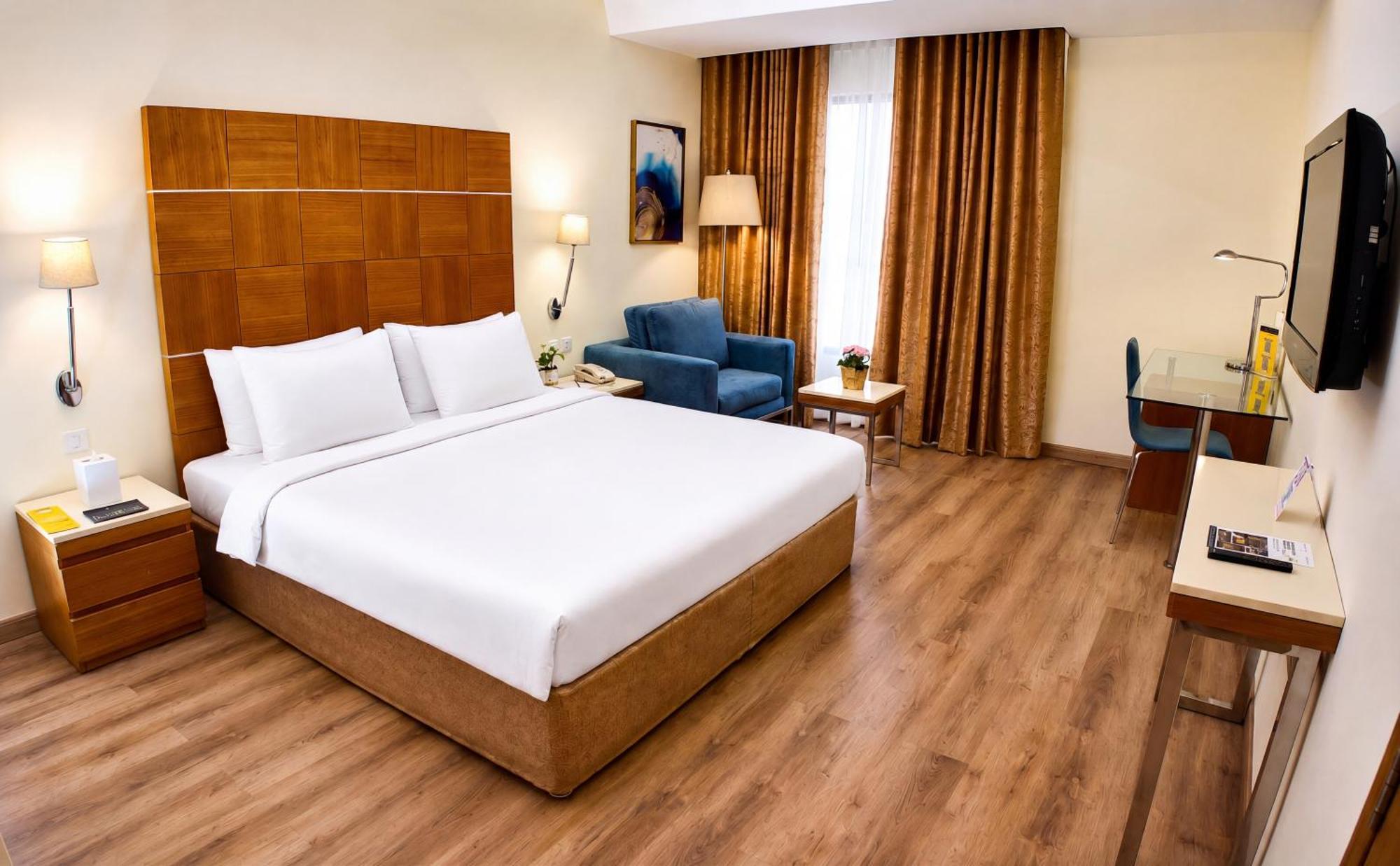 Standard Room King Bed