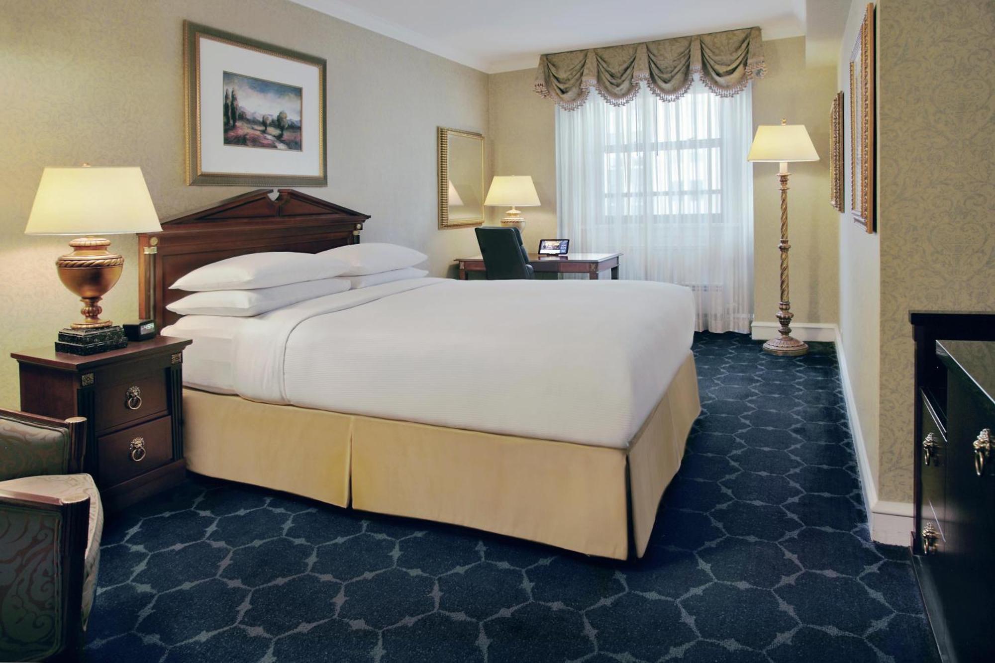 Queen Room