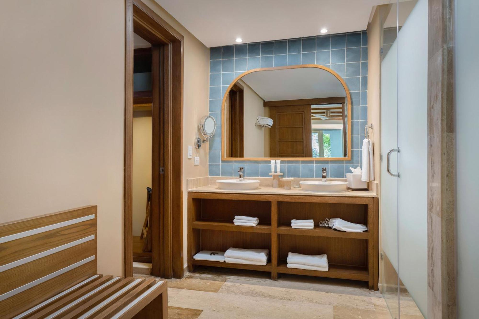 Zel Suite