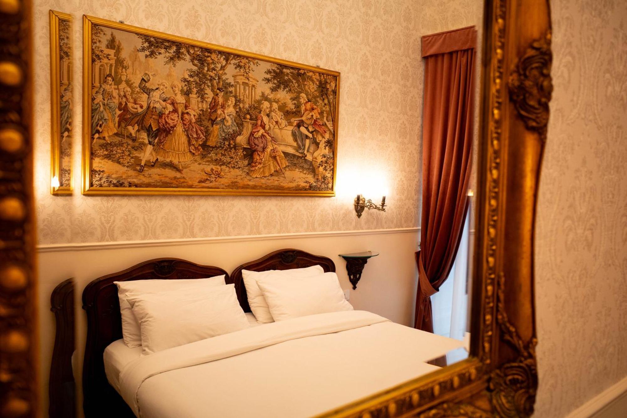 Double or Twin Room Extra Bed