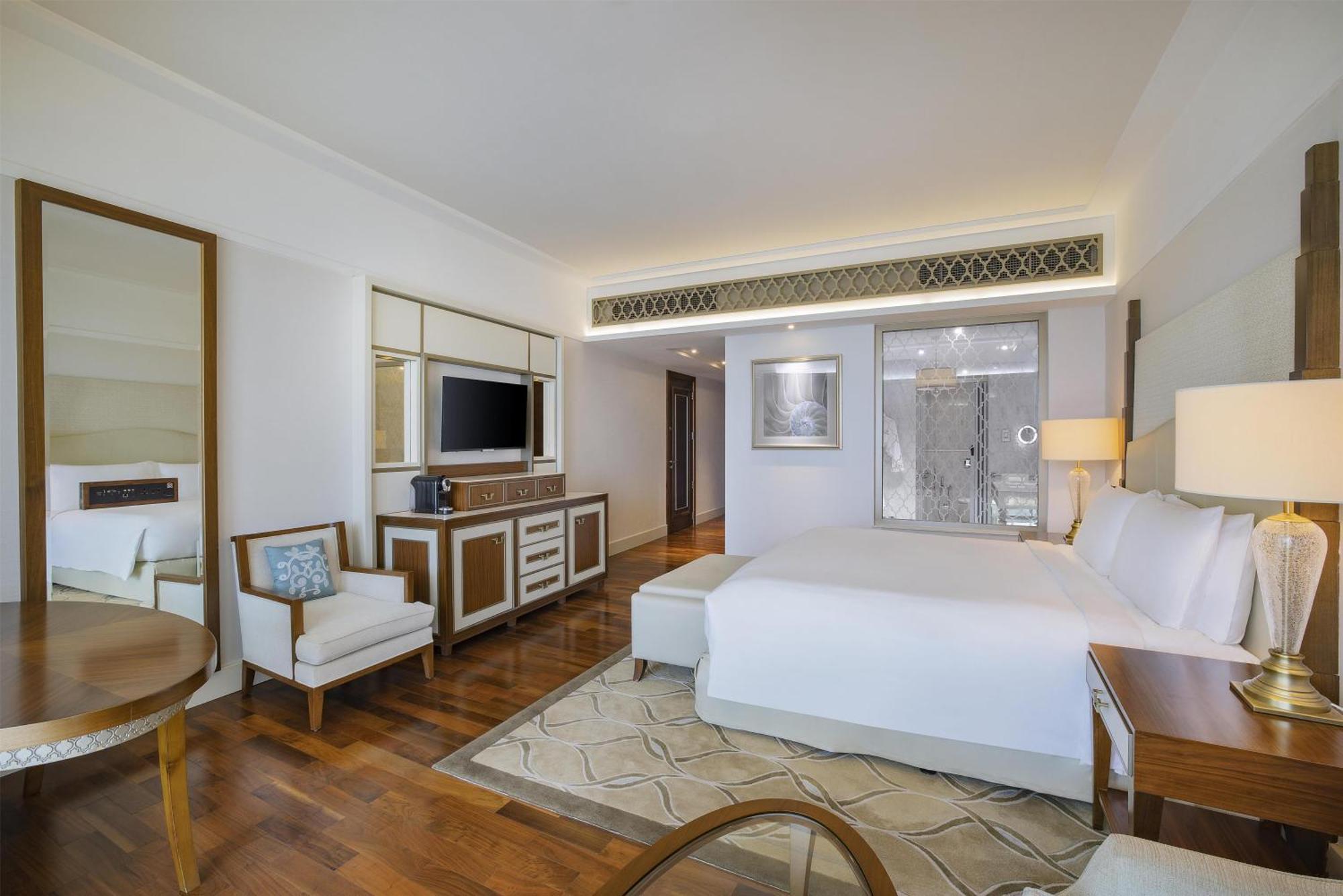 Superior King Room Disability Access