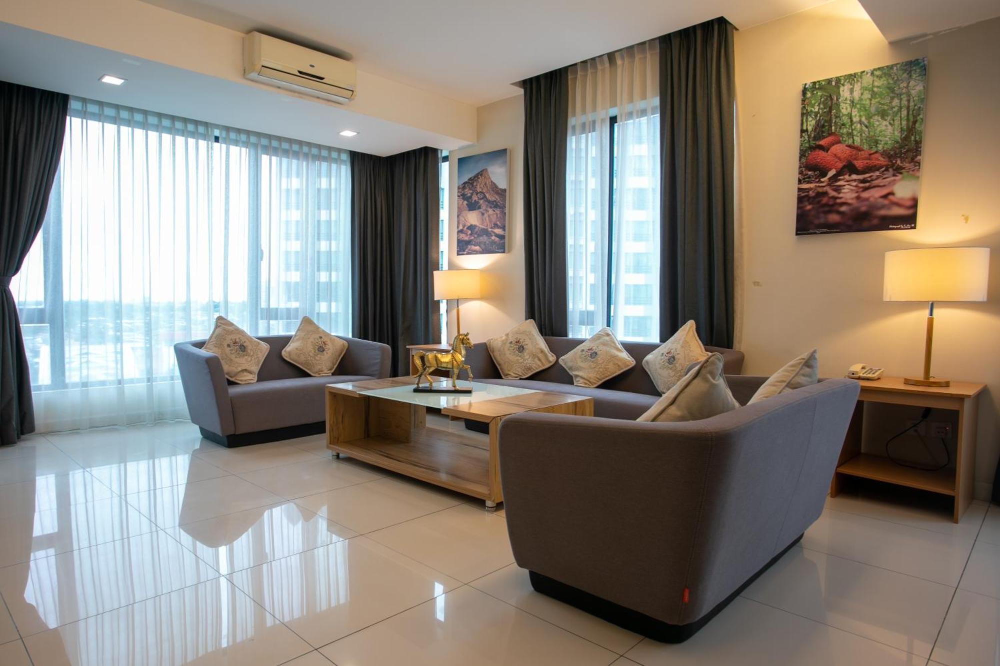 Premier Suite