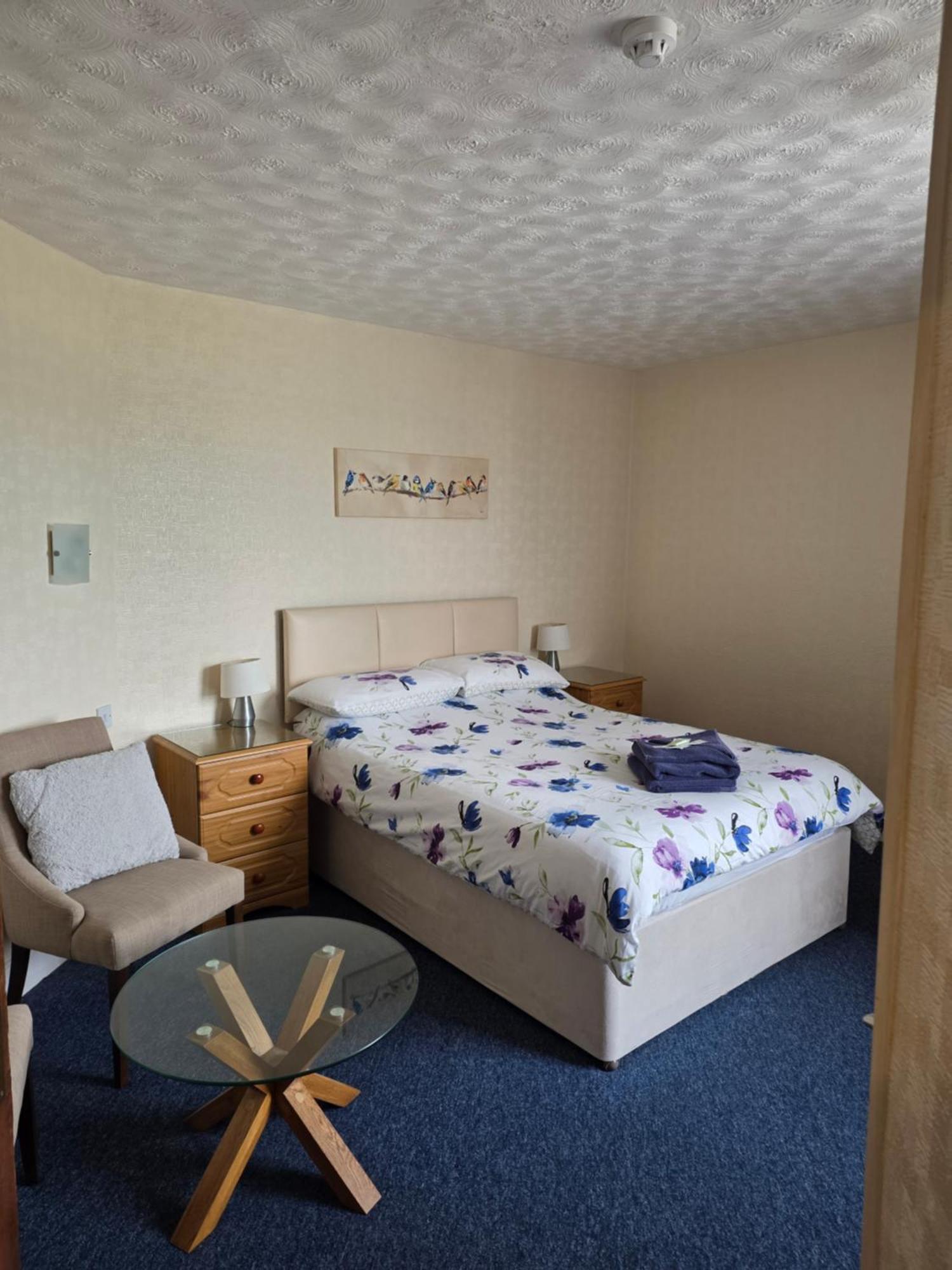 Large Double Room