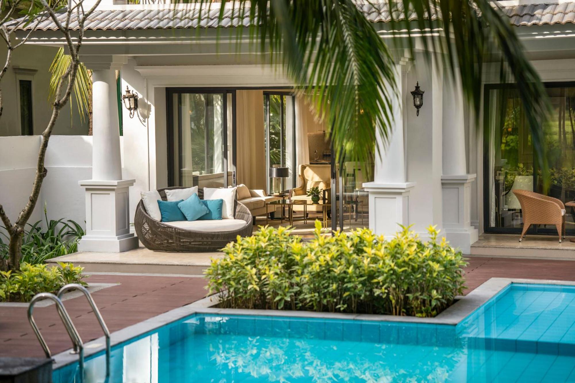 Four-Bedroom Villa Garden View Private Pool