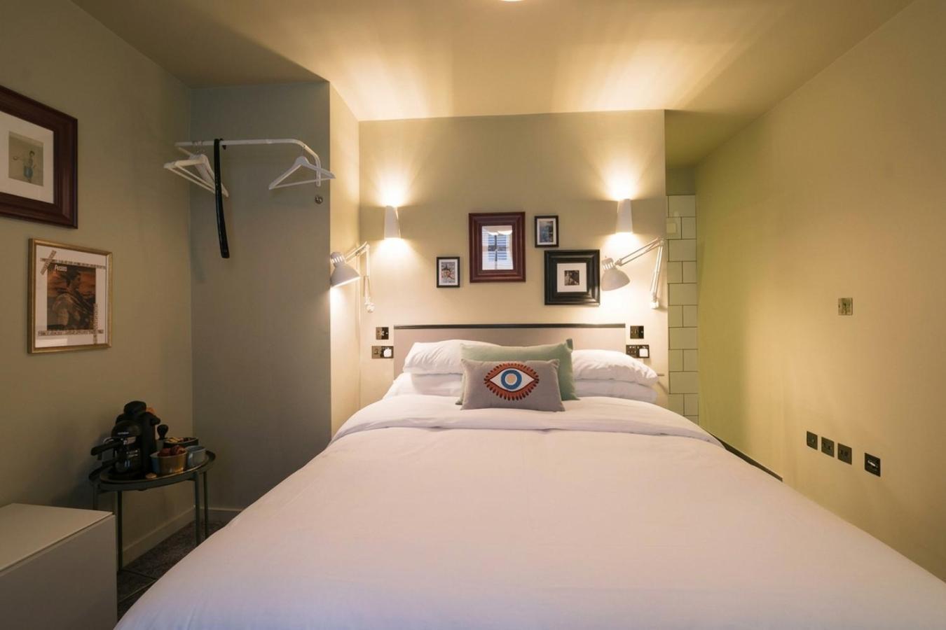 Small Double Room [Lower Ground]