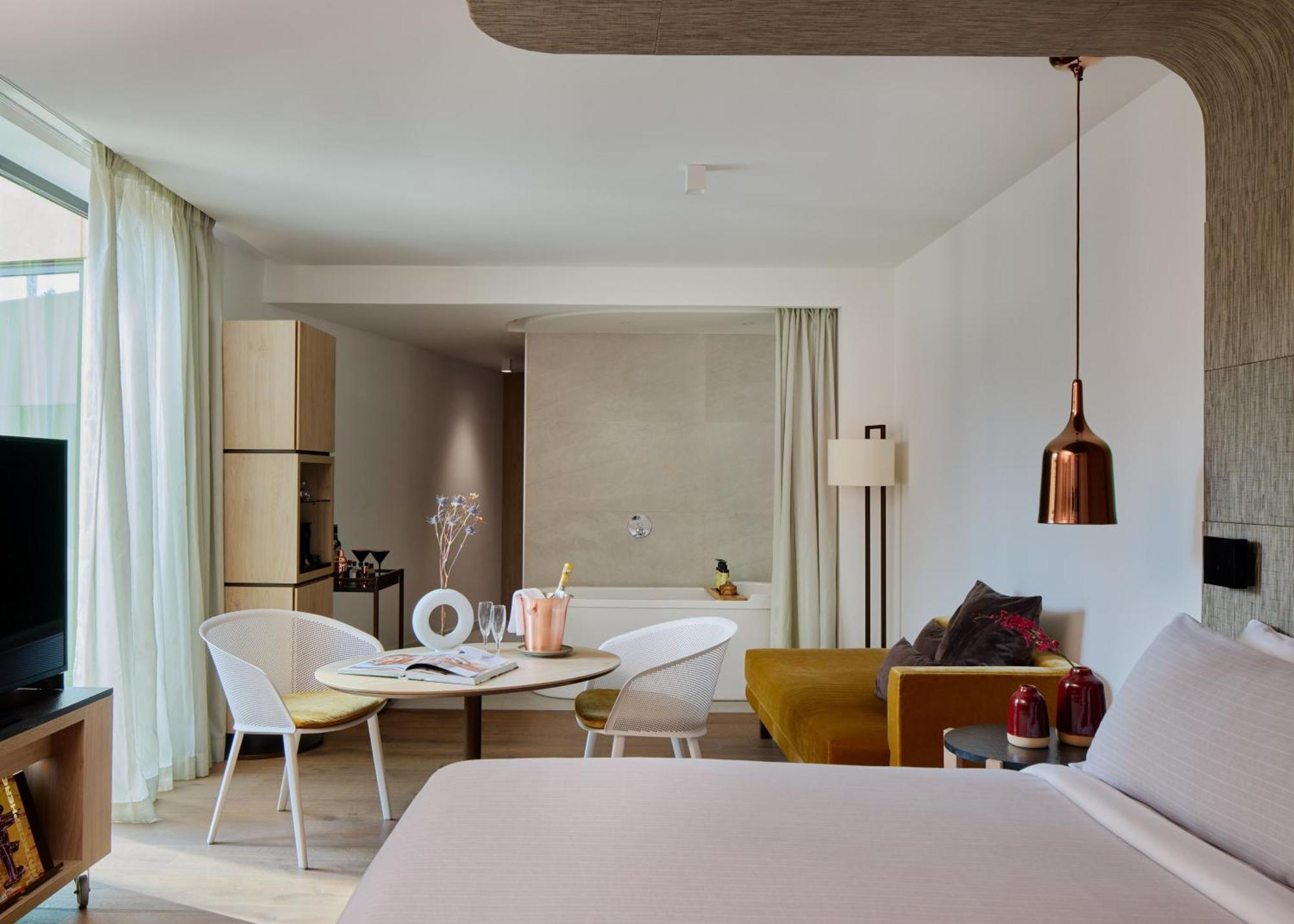 Extra ME Junior Suite