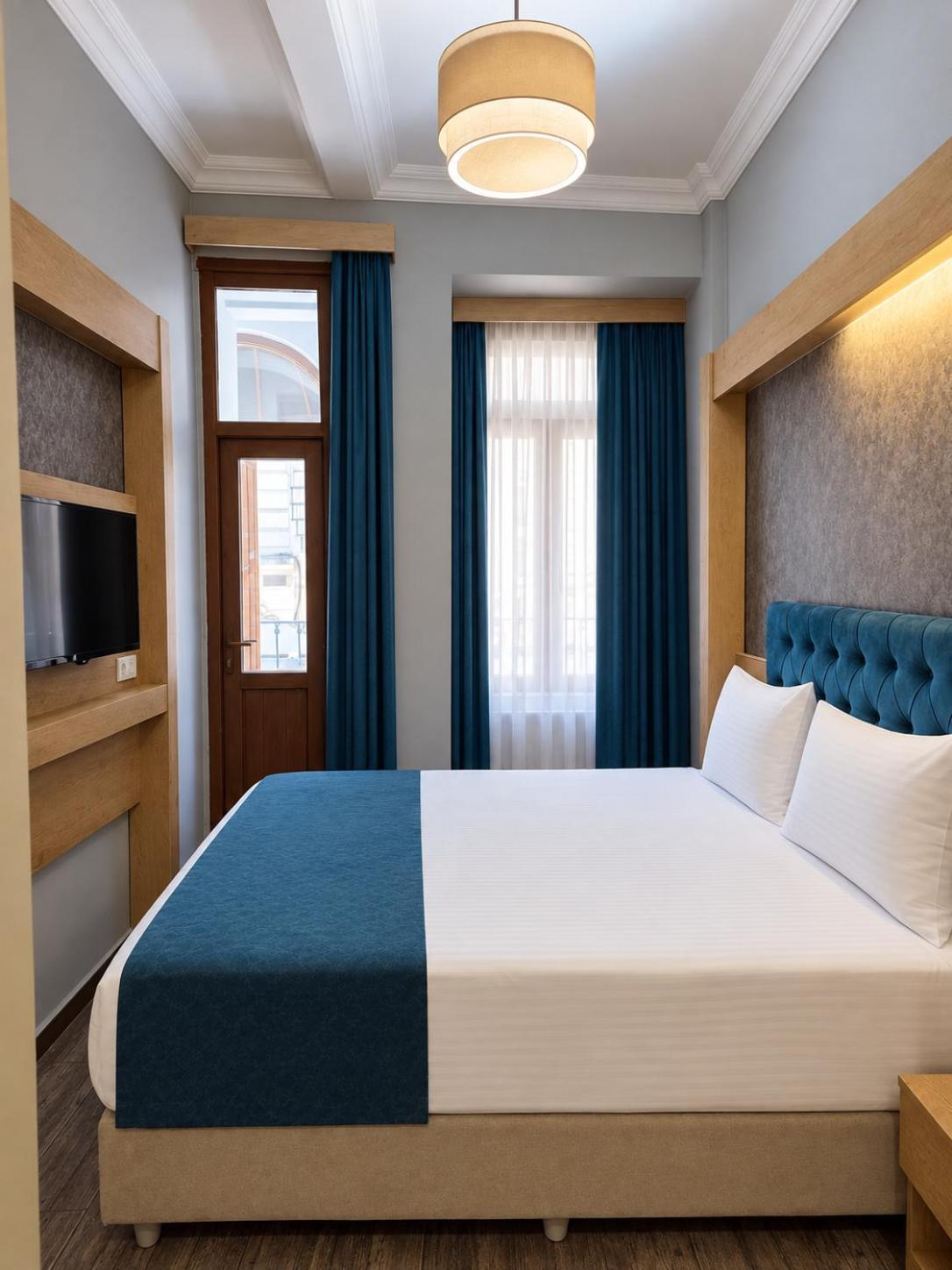 Deluxe Double Room Balcony