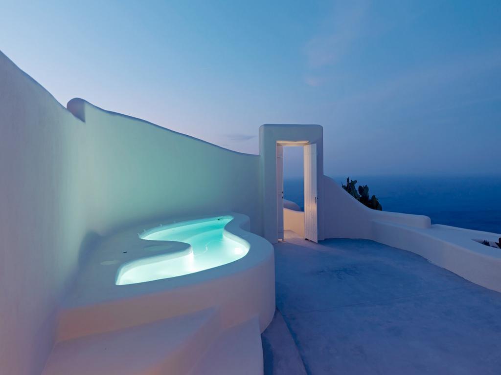 Bruidssuite met Eigen Hot Tub Buiten