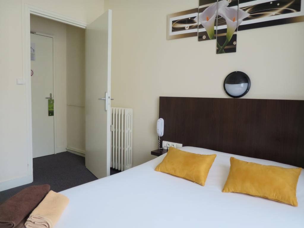 Quarto Duplo