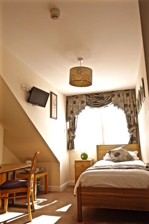 Superior Single Room,187780168:JPEG