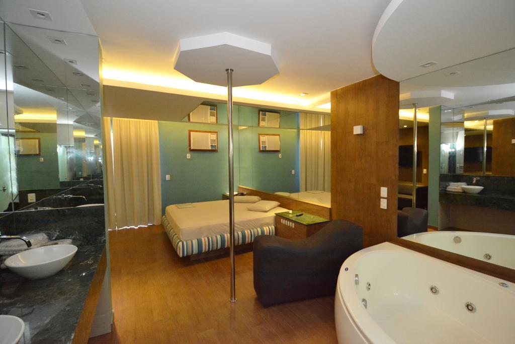 Luxury Suite Spa Bath Sauna