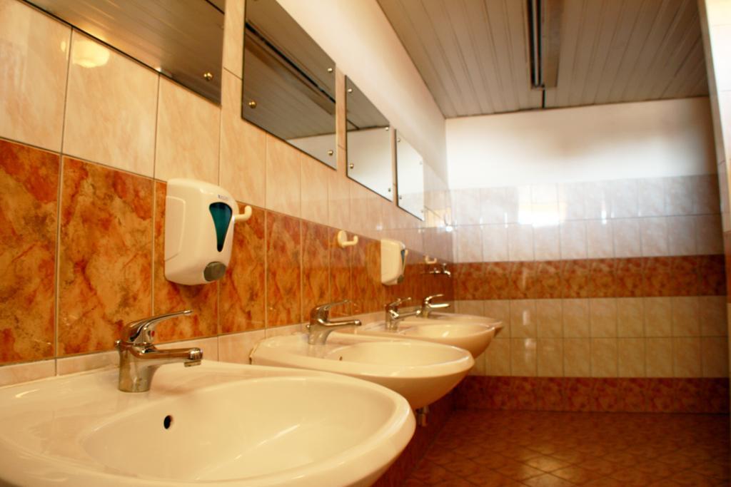 Triple Room Shared Toilet