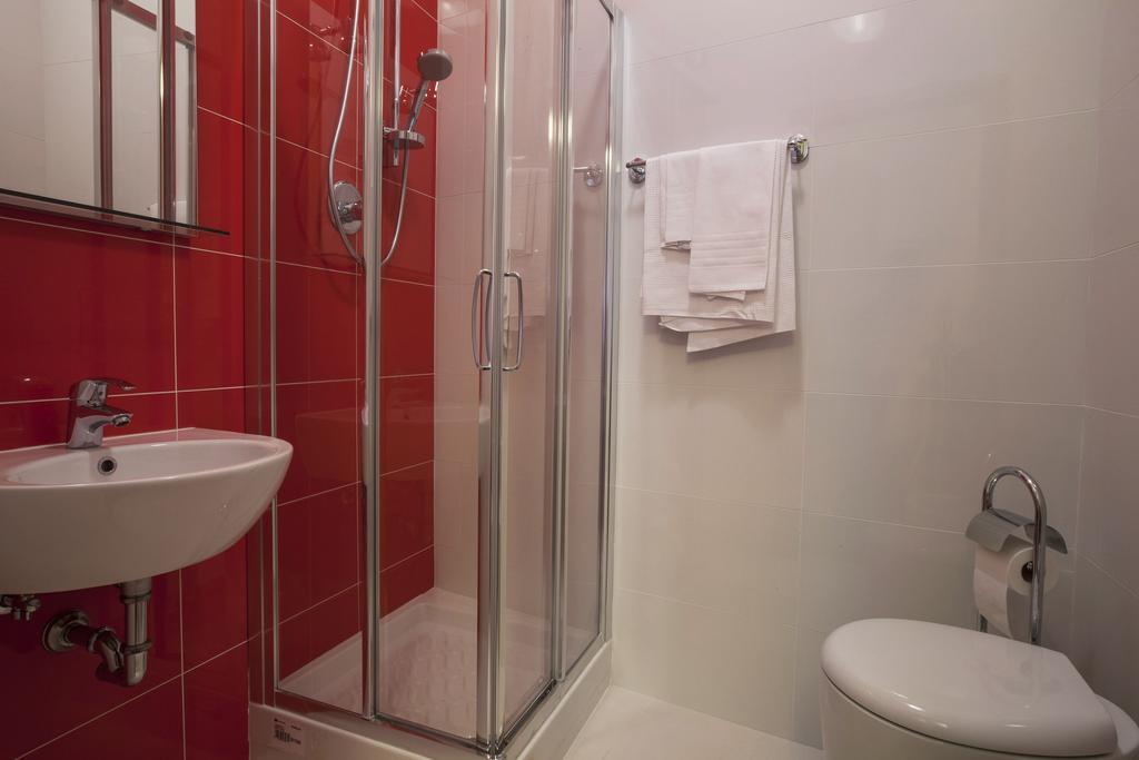 Classic Double or Twin Room
