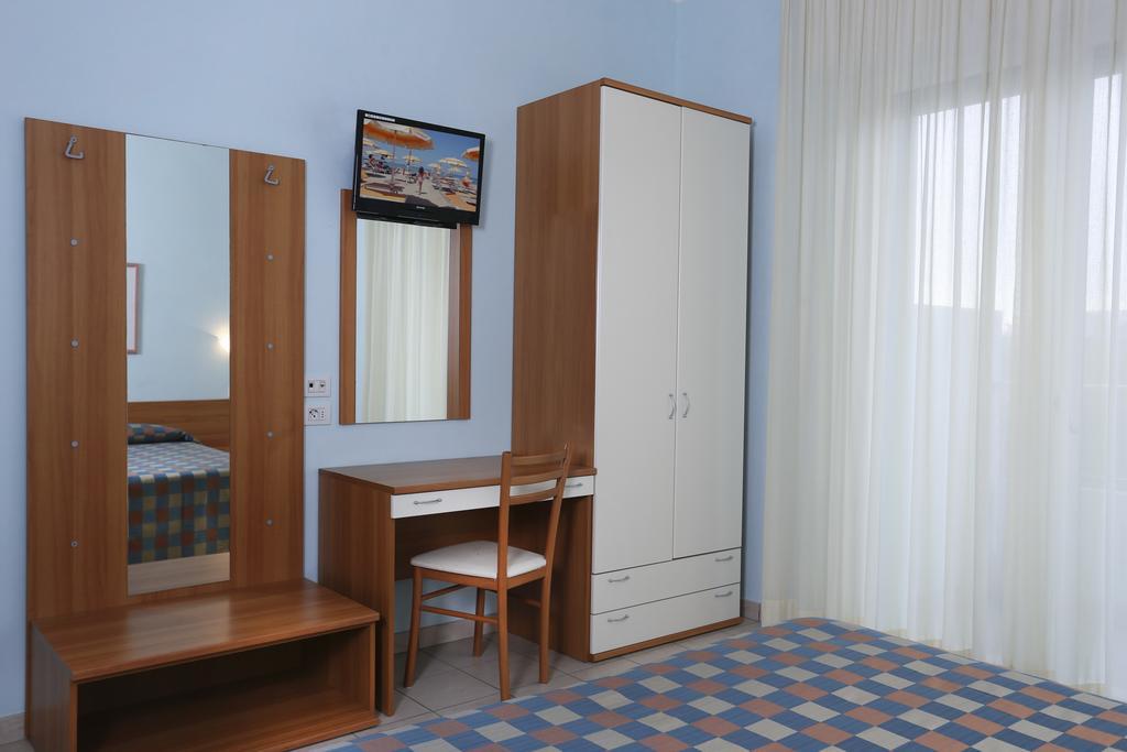 Double or Twin Room Balcony