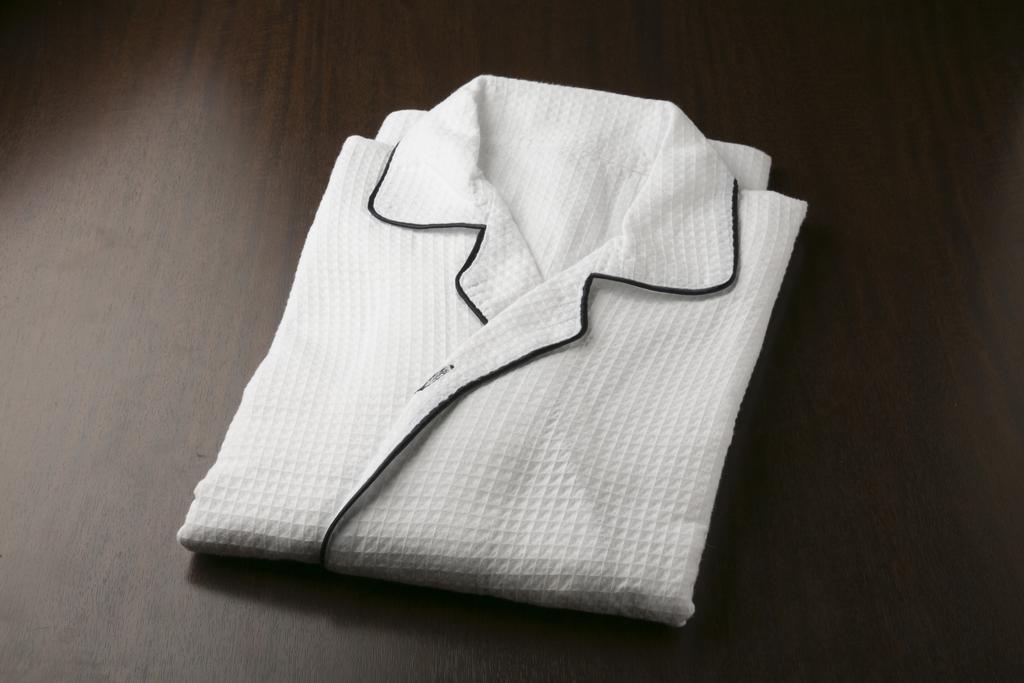 Doppelzimmer mit mit kleinem Doppelbett - Raucher