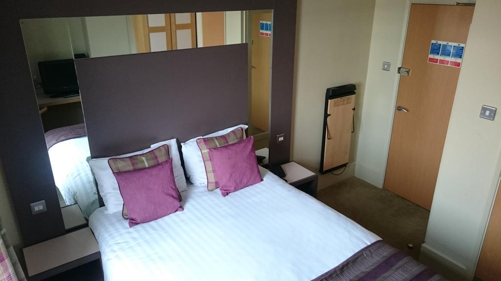 Economy Double Room