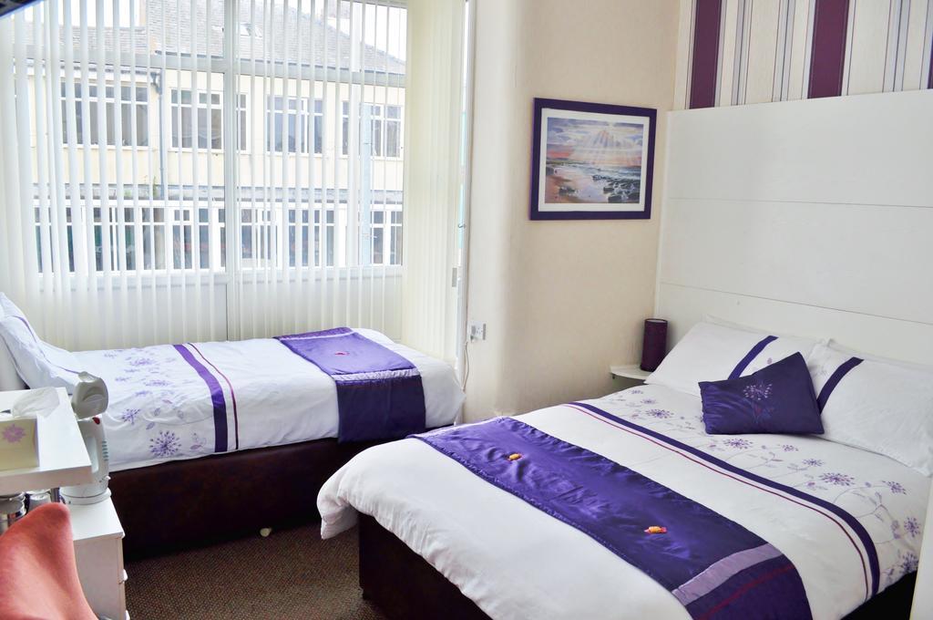 Triple Room City View