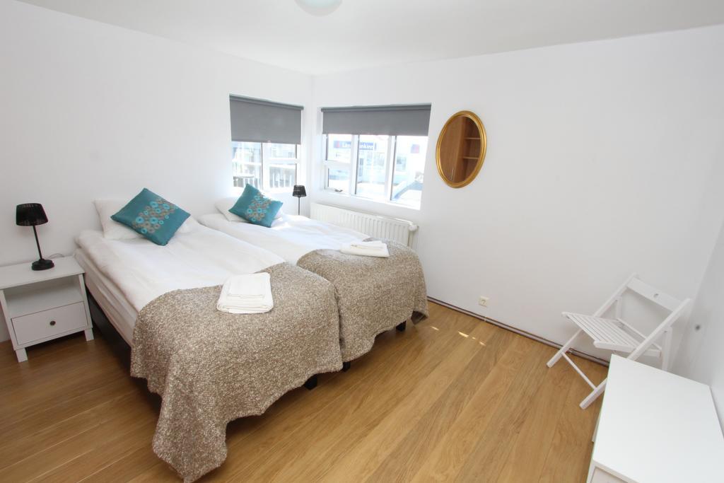 Double or Twin Room Sea View