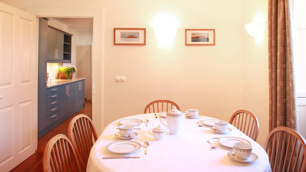 Chambre Double ou Lits Jumeaux avec Salle de Bains Privative