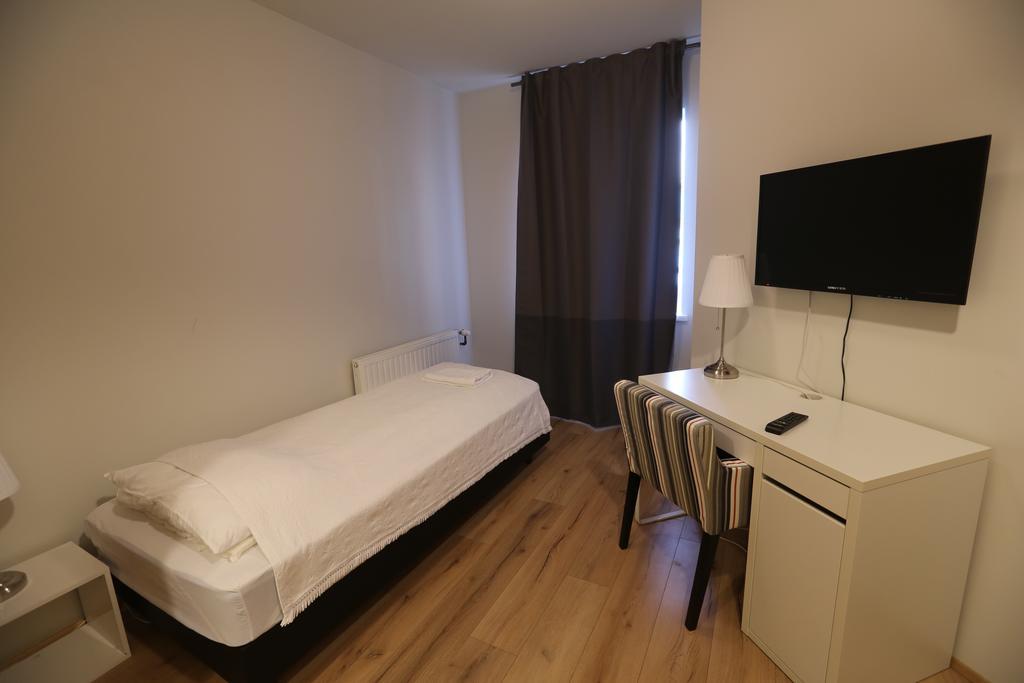 Single Room Private Bathroom