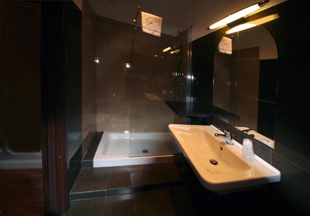 Chambre Double ou Lits Jumeaux