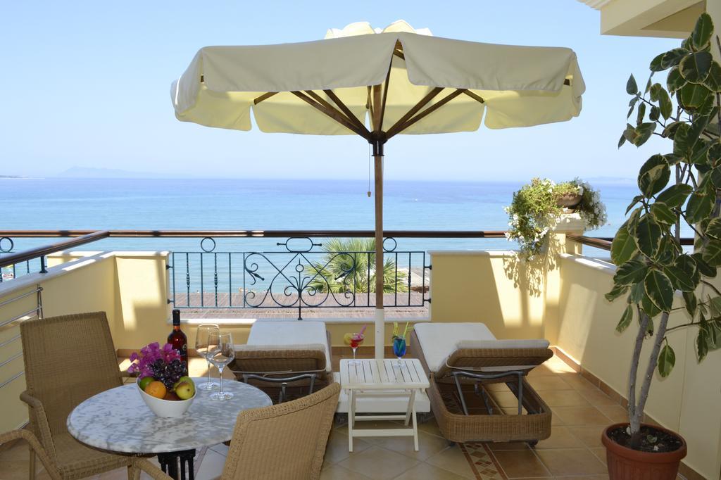 Superior Familienstudio mit Panoramablick auf das Meer (2 Erwachsene + 2 Kinder)