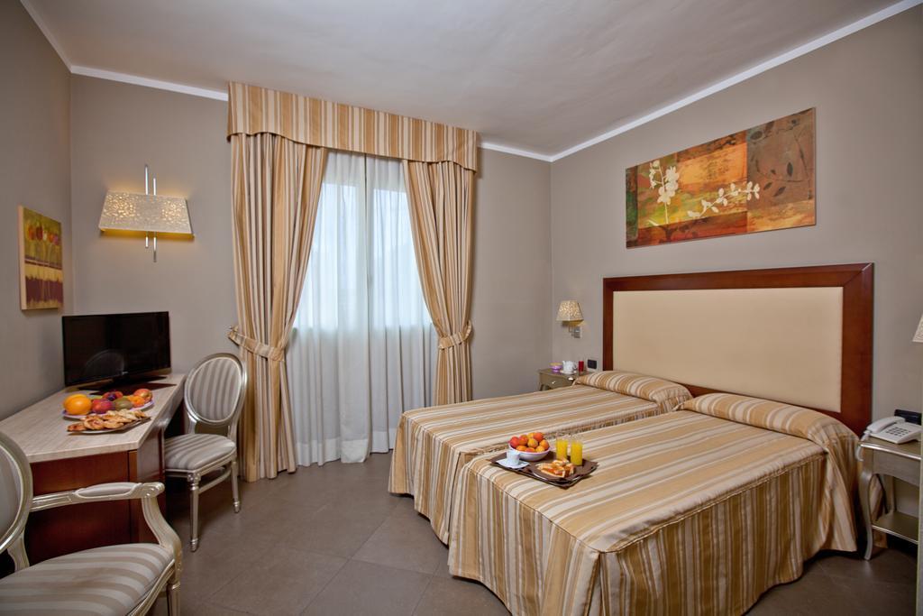 Classic Double or Twin Room,645846267:JPEG