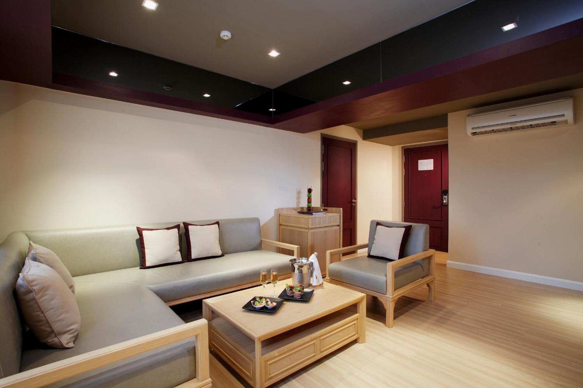 Two-Bedroom Family Suite