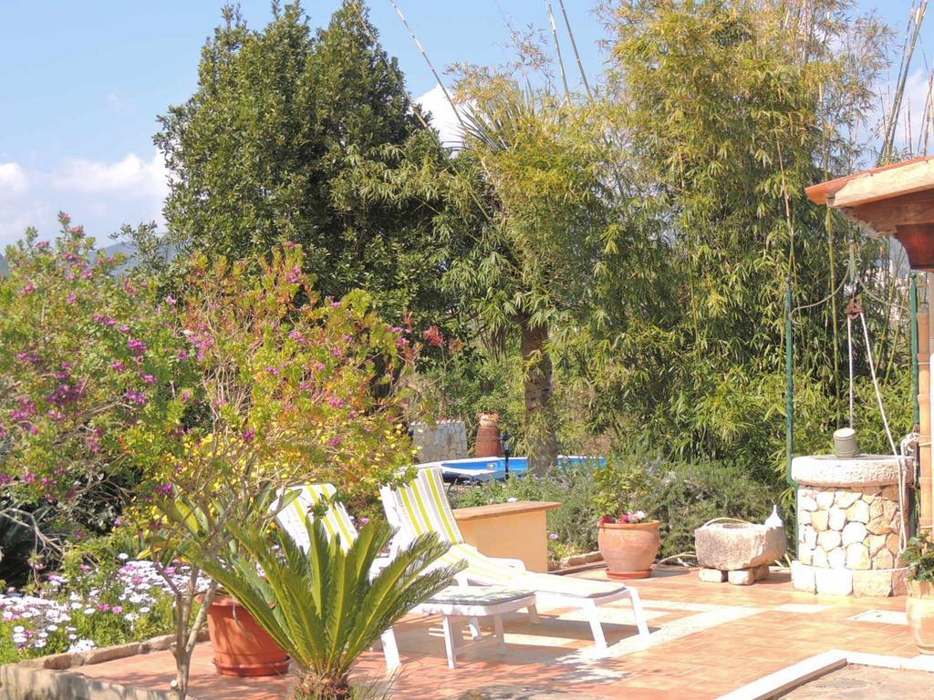 Studio Balcony