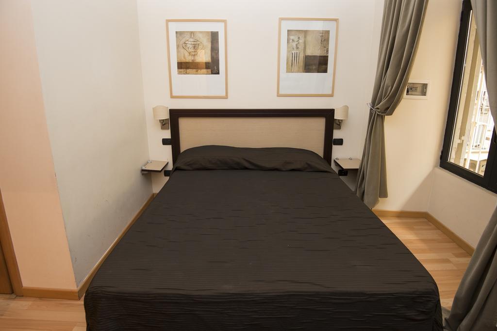 Double or Twin Room Patio