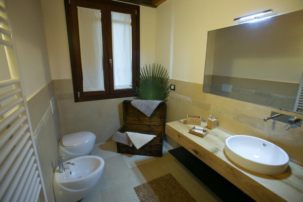 Double Room Private External Bathroom