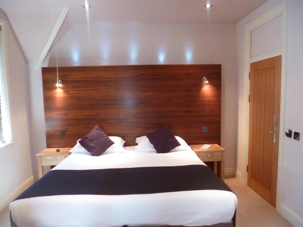 Superior King or Twin Room,232496281:JPEG