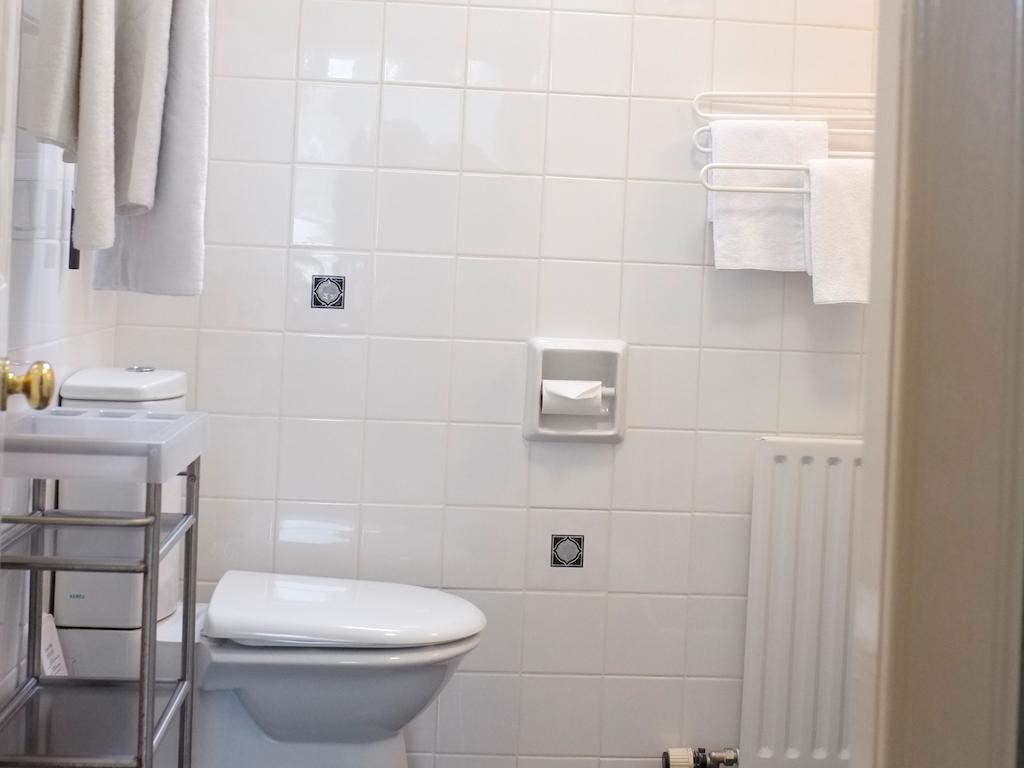 Double Room,234032128:JPEG