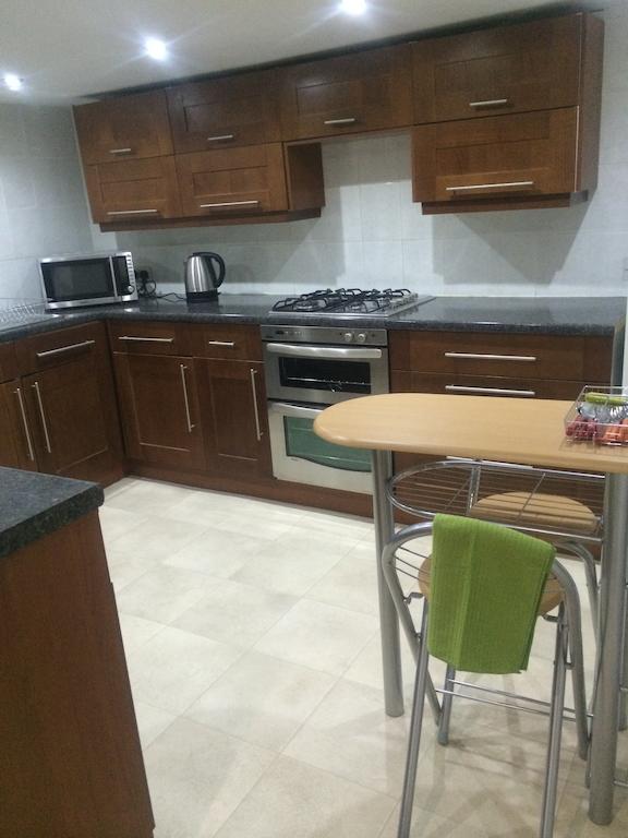 One-Bedroom Apartment,235384921:JPEG