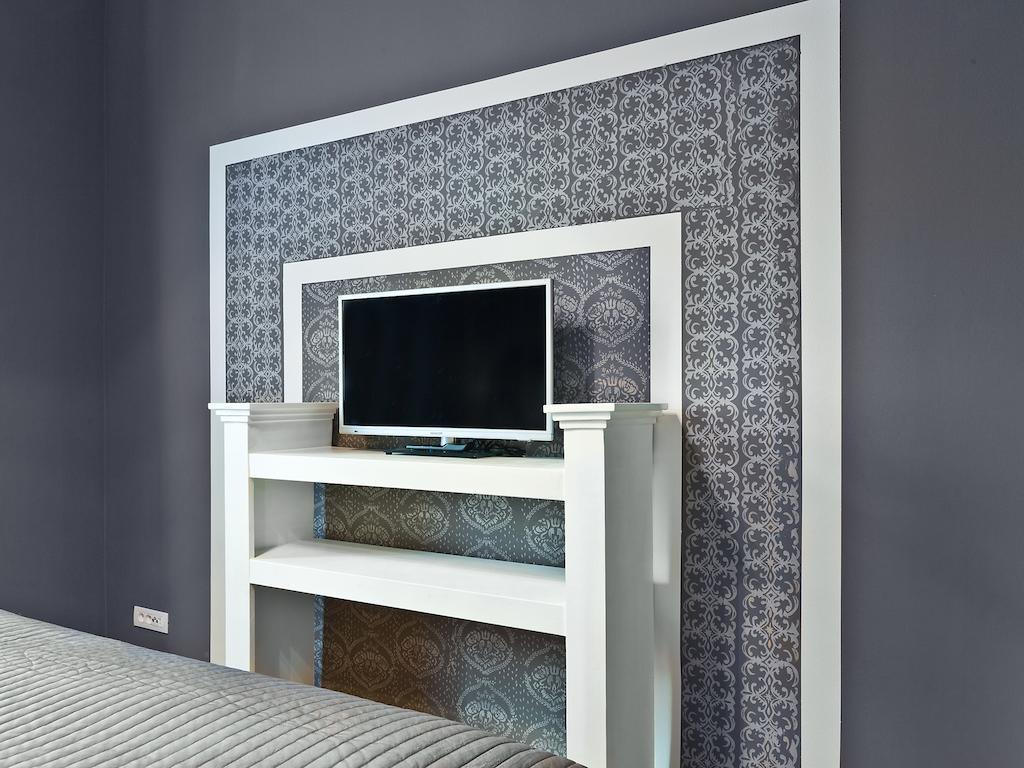 Superior Studio